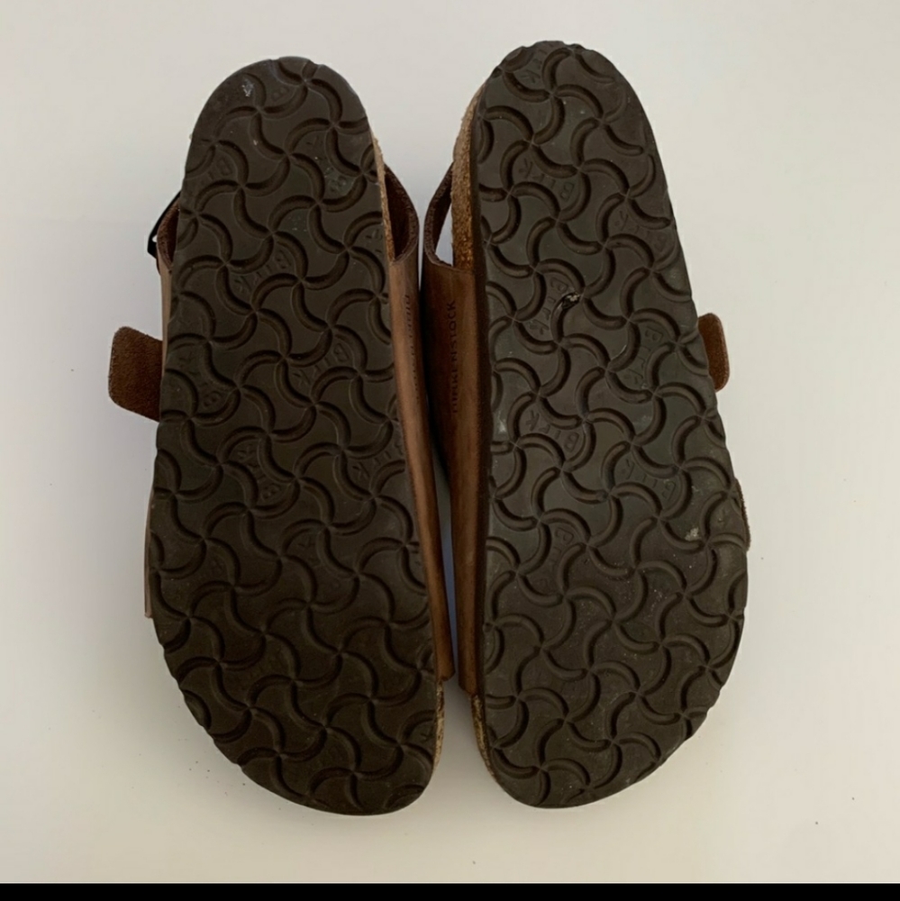 Birkinstocks size 7
